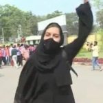 Video – Moslima belaagd door hindoe-nationalisten