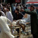 Tientallen doden bij aanslag moskee in Pakistan