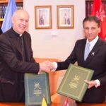 Vaticaan zoekt toenadering tot islam door contact Oman